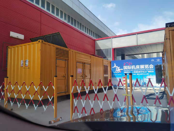 巨野发电车出租-发电机无电压或电压太低怎么办？